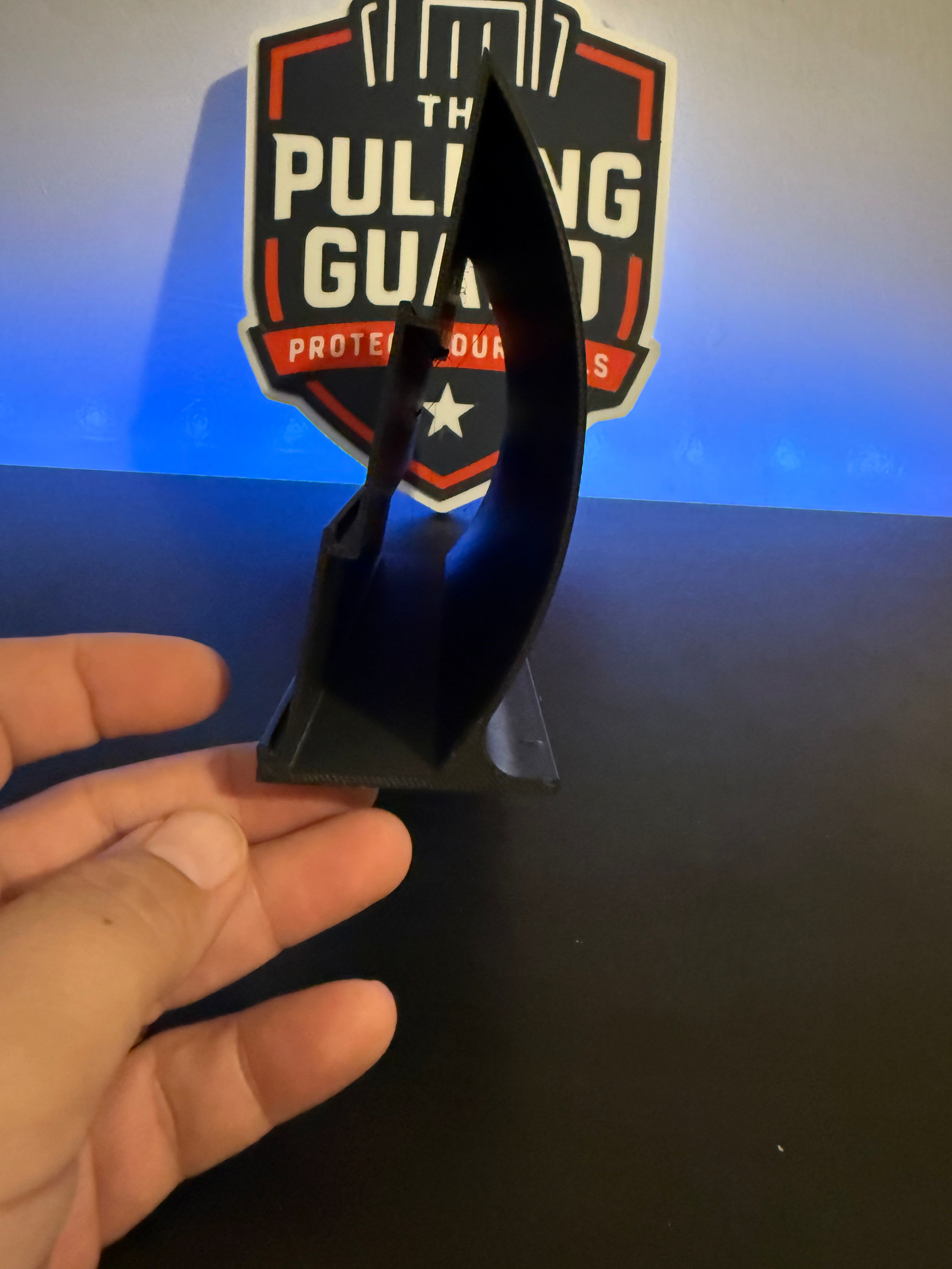 Compact Toploader Display - Up to 9 Cards