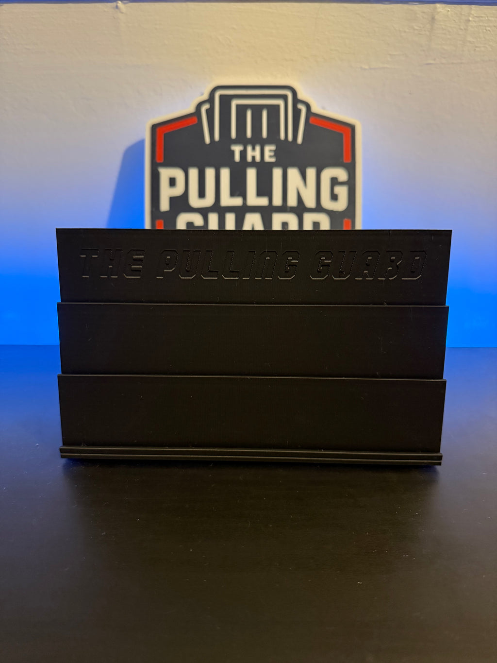 Compact Toploader Display - Up to 9 Cards