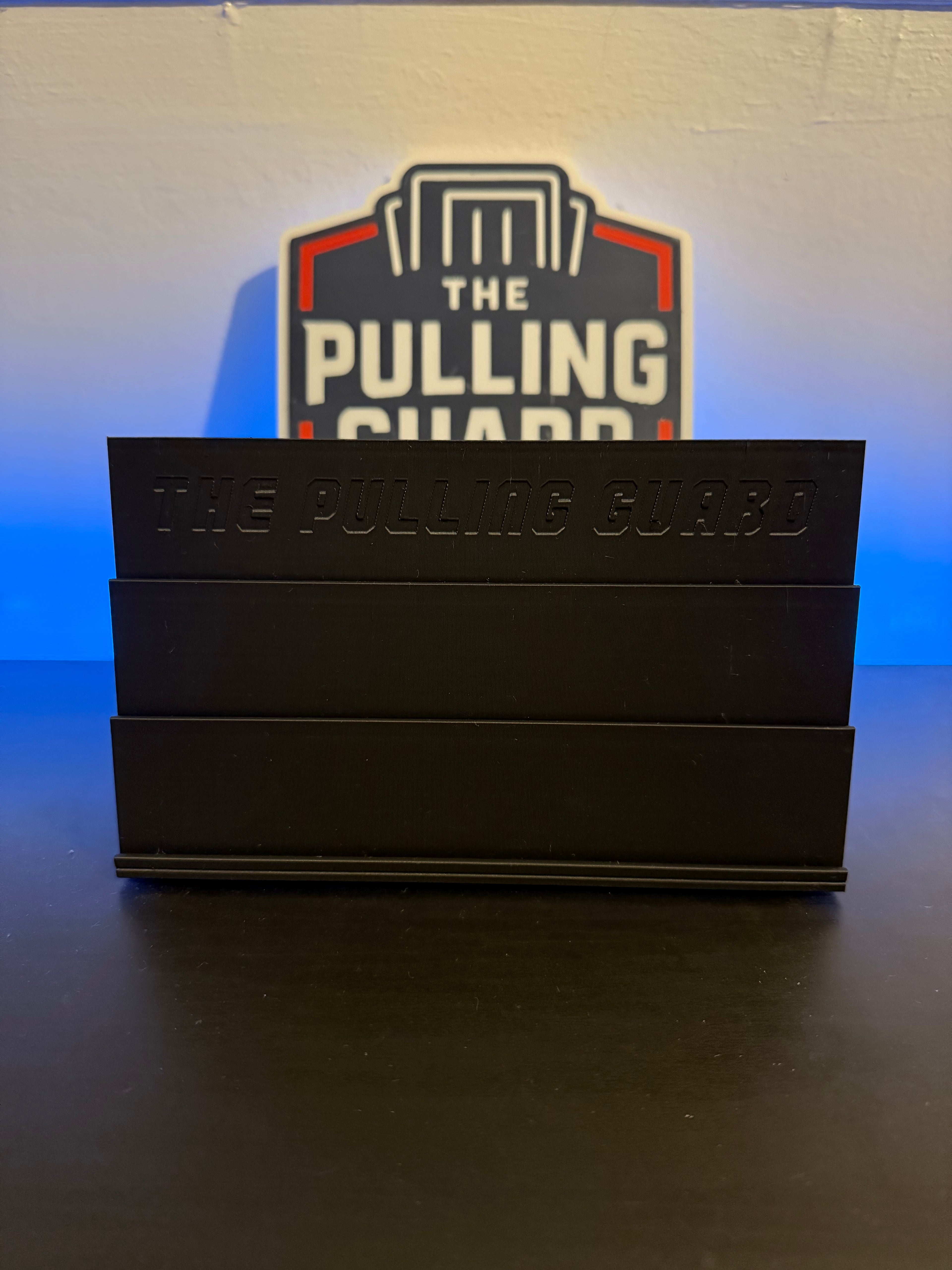 Compact Toploader Display - Up to 9 Cards